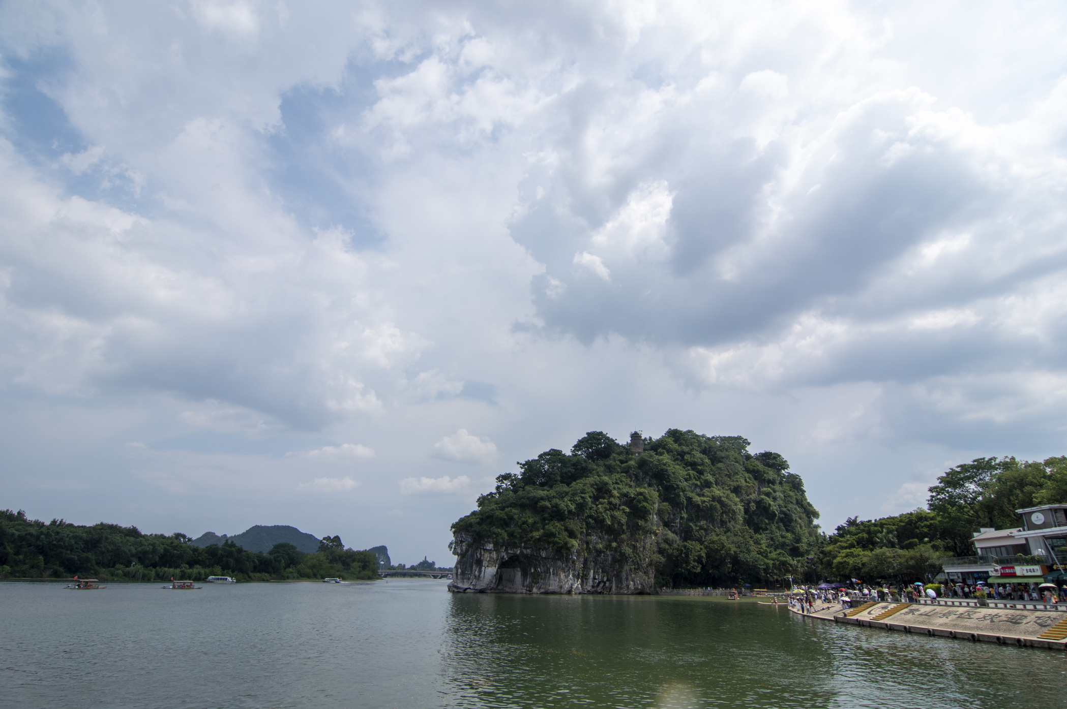 桂林两江四湖